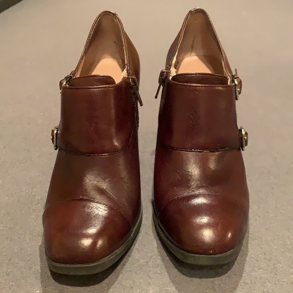 🦋Marc Fisher Menswear style heeled booties - 5 - Picture 12 of 13